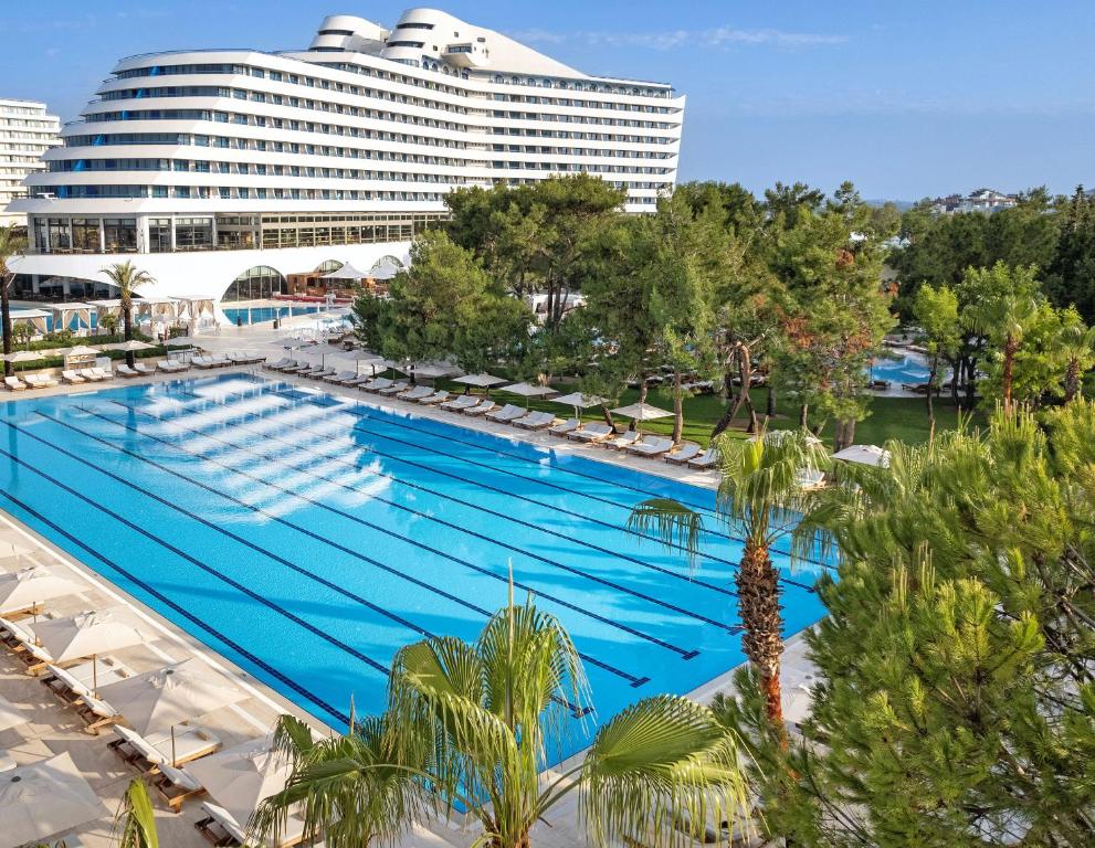 هتل تایتانیک دلوکس لارا ،آنتالیا - Titanic Deluxe Lara Hotel Antalya