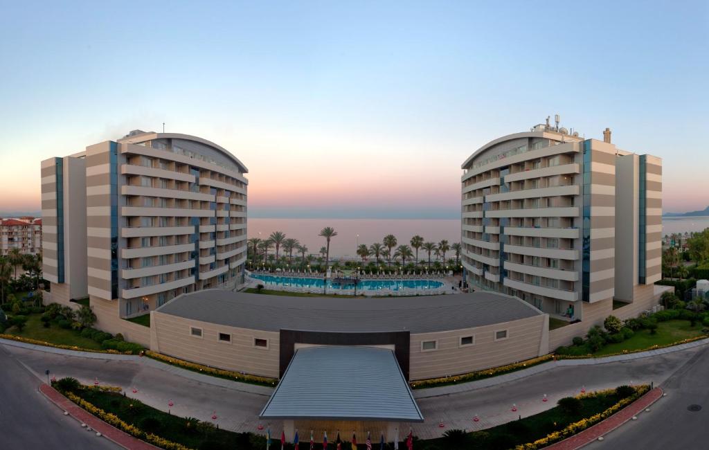 هتل پورتو بلو ریزورت اند اسپا - Porto Bello Hotel Resort & Spa