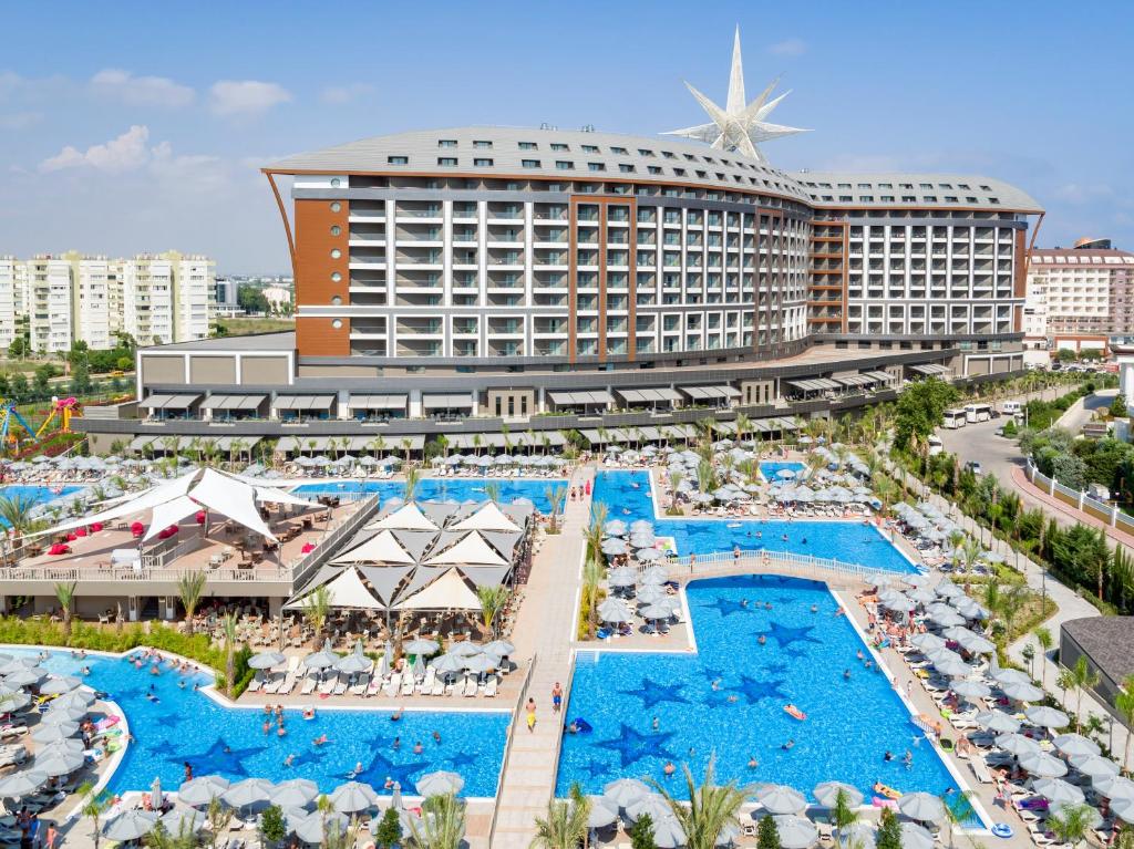 هتل رویال سیگینوس - Royal Seginus antalya