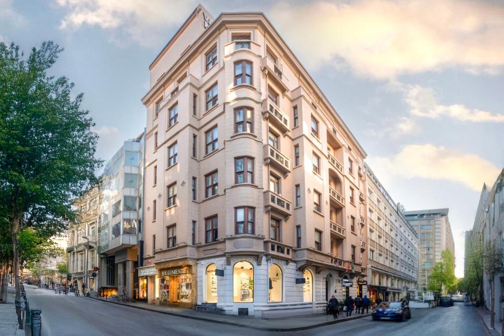 هتل ولیده شیشلی استانبول  - Valide Hotel istanbul sisli