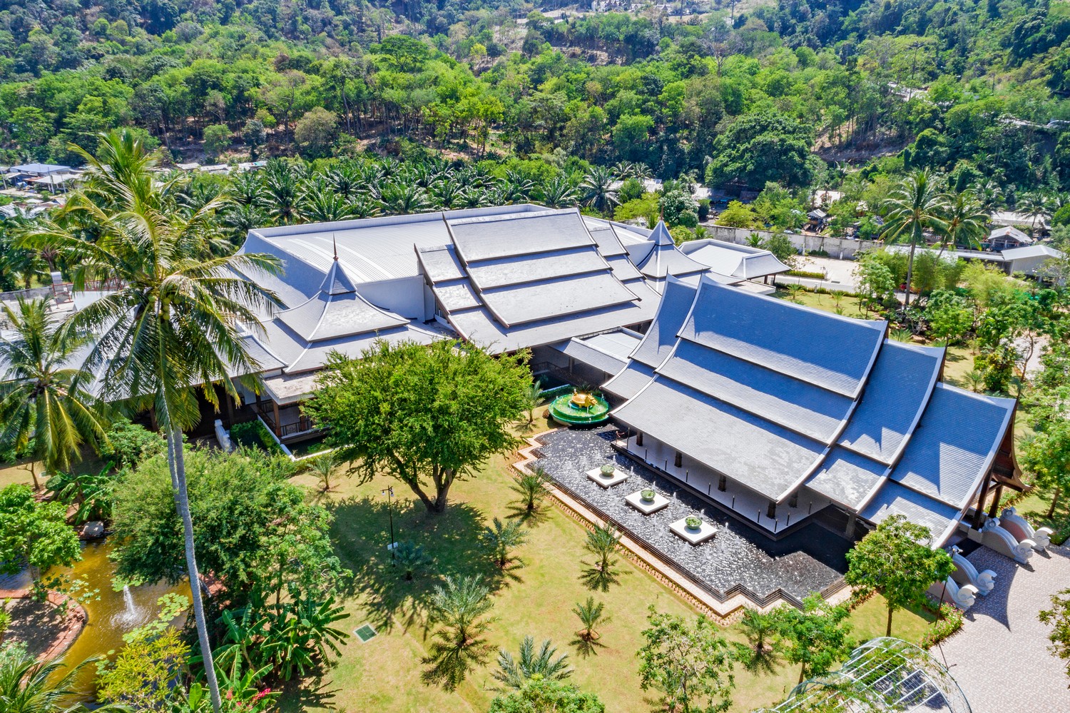 هتل دوآنجیت ریزورت اند اسپا پوکت - Duangjitt Resort & Spa Phuket