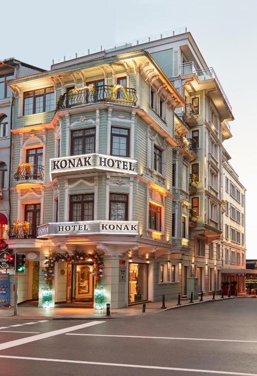 هتل کوناک تکسیم  استانبول  -  Konak Hotel Taksim Istanbul