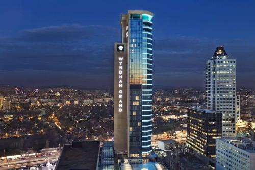 هتل ویندهام گرند استانبول لونت - Wyndham Grand Istanbul Levent Hotel