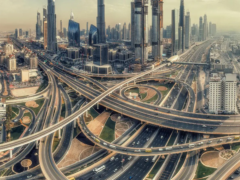 آشنایی با خیابان های دبی