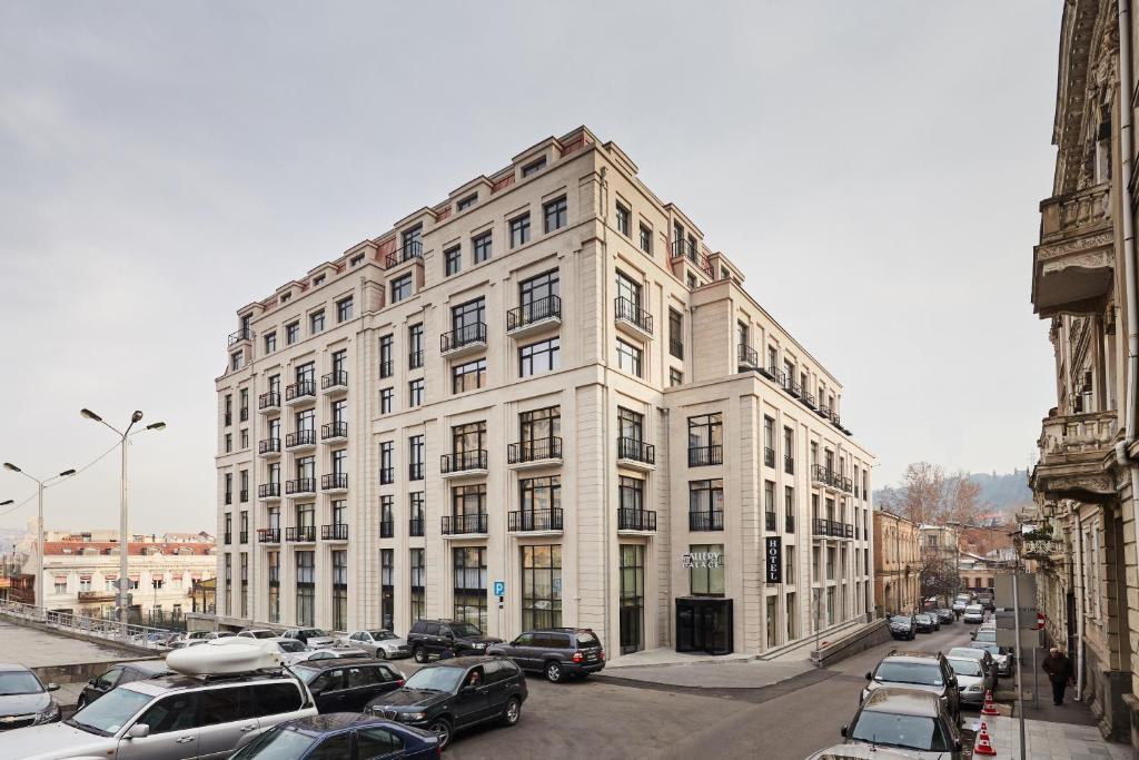 هتل گالری پالاس تفلیس -Gallery Palace Hotel Tbilisi