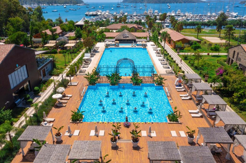 هتل ریکسوس پریمیوم گوجک - Rixos Premium Gocek Hotel Fethiye