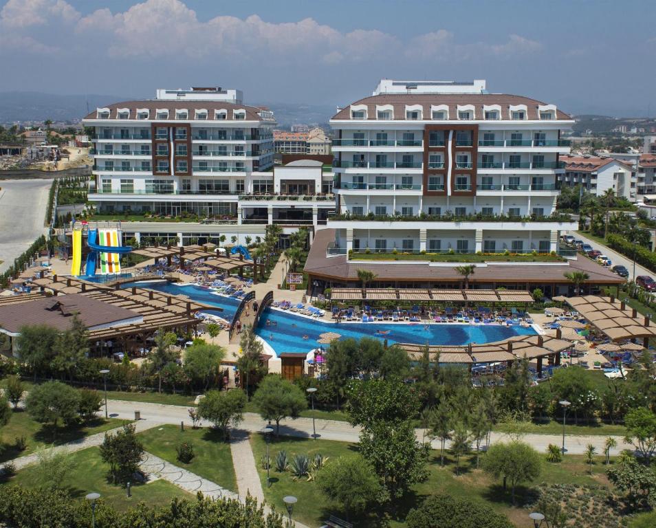 هتل آدالیا اوشن دلوکس سیده آنتالیا - Adalya Ocean Deluxe Side Hotel Antalya